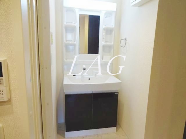 洗面設備　独立洗面台です。