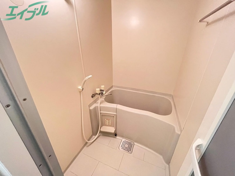 バス・シャワールーム　同物件別室画像