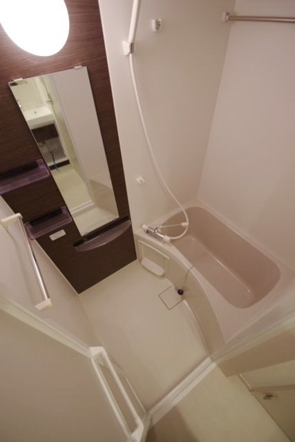 バス・シャワールーム　★お部屋探しはタウンハウジング稲田堤店まで★