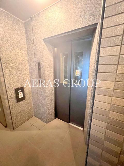 その他　エレベーター付き