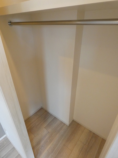 収納　ウォークインクローゼット※別部屋参考写真