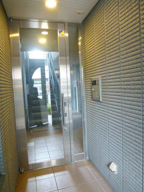 ロビー　★オートロック付きエントランス★