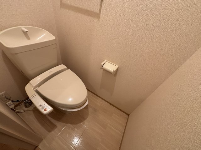 トイレ　ゆったりとした空間のトイレです