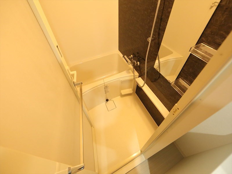 バス・シャワールーム　バスルーム　浴室暖房乾燥機付き