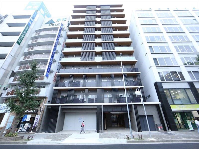 建物外観　外観　オートロック付　宅配ＢＯＸ有り　防犯カメラ有り