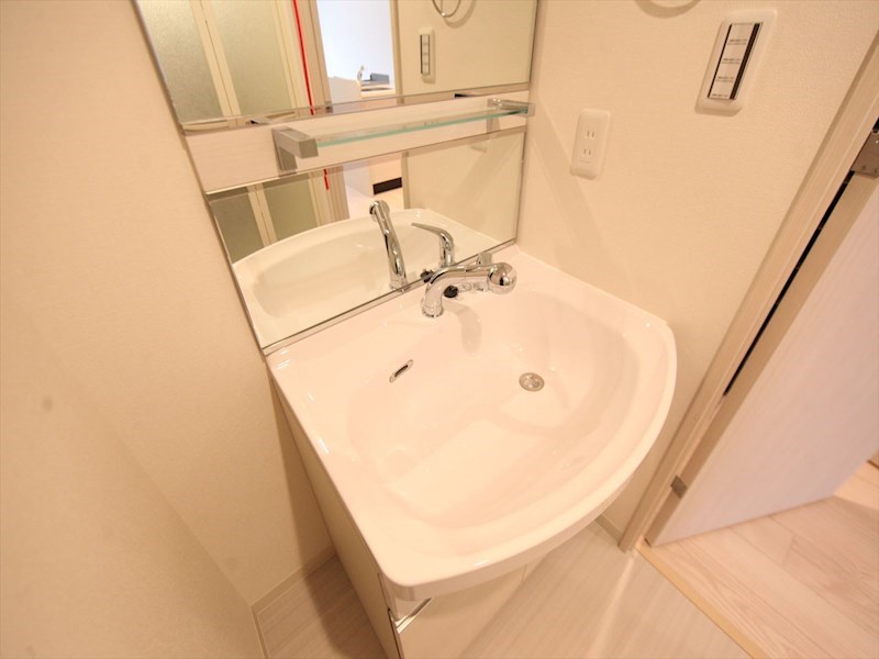 洗面設備　脱衣所　シャンプードレッサー　イメージ写真