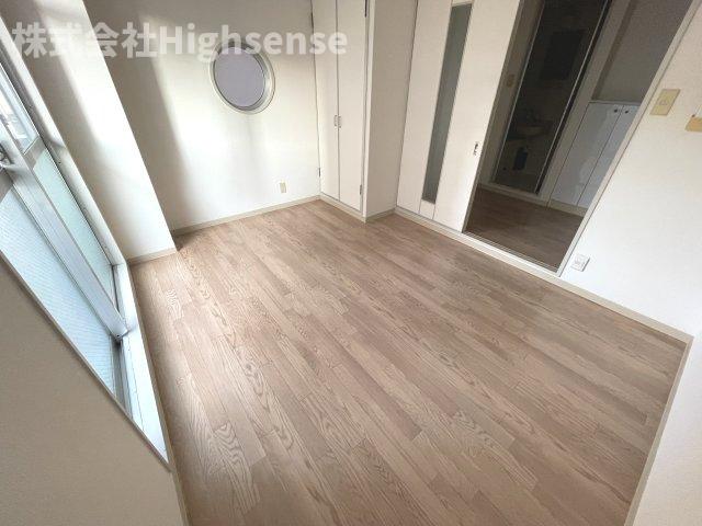 居室・リビング　スタンダードな洋室です