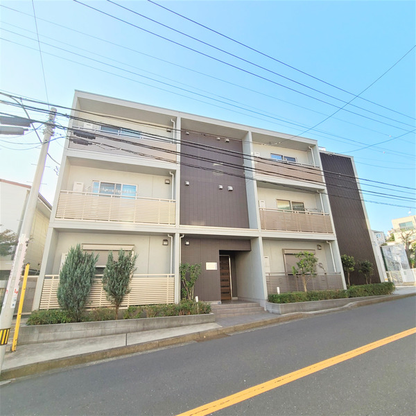 建物外観　【女性のお一人暮らしでも安心のセキュリティ♪】おすすめ！