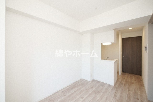 居室・リビング　明るい洋室です