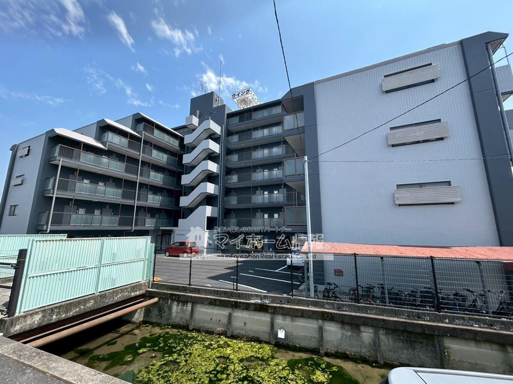 建物外観　建物外観