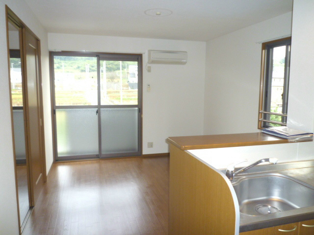 居室・リビング　他部屋