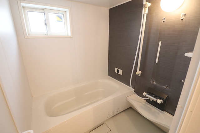 バス・シャワールーム　一坪風呂