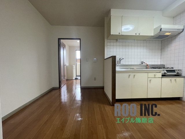 居室・リビング　写真は反転のお部屋です