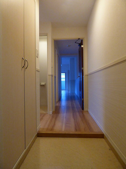 玄関　※写真と異なる場合は現状優先。