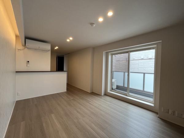 居室・リビング　明るいリビングダイニング！