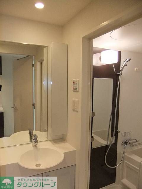 洗面設備　独立洗面化粧台