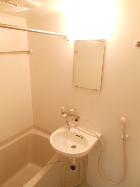 バス・シャワールーム　◆浴室乾燥機付きバス◆