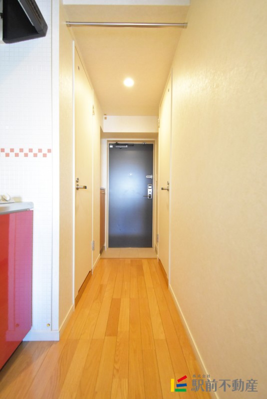 玄関　※同マンション別部屋