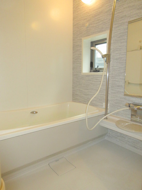 バス・シャワールーム　★ゆったりサイズのお風呂★