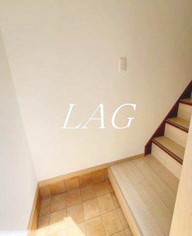 玄関　玄関です。