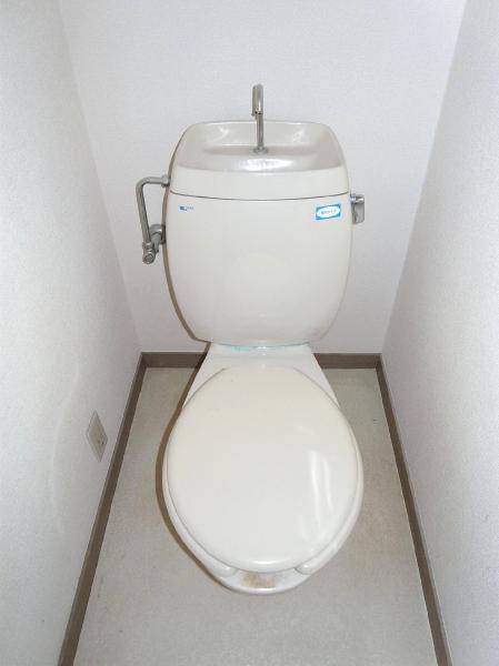 トイレ　トイレ