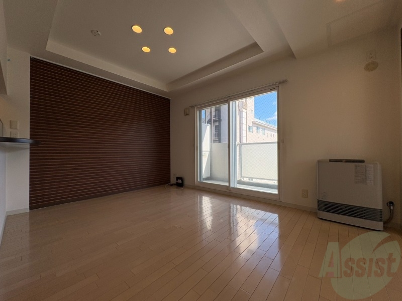居室・リビング　広くてキレイなお部屋が広がっていて、充実した生活が送れそう。