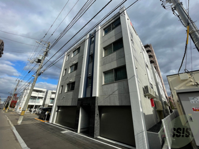 建物外観　札幌市中央区南１１条西「ステラ幌西」