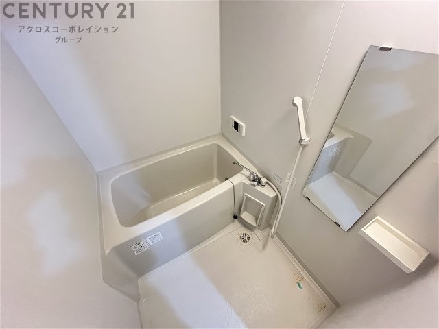 バス・シャワールーム　シンプルで機能的なユニットバスです！