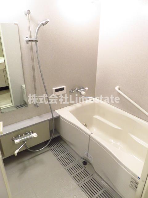 バス・シャワールーム　別部屋参考写真