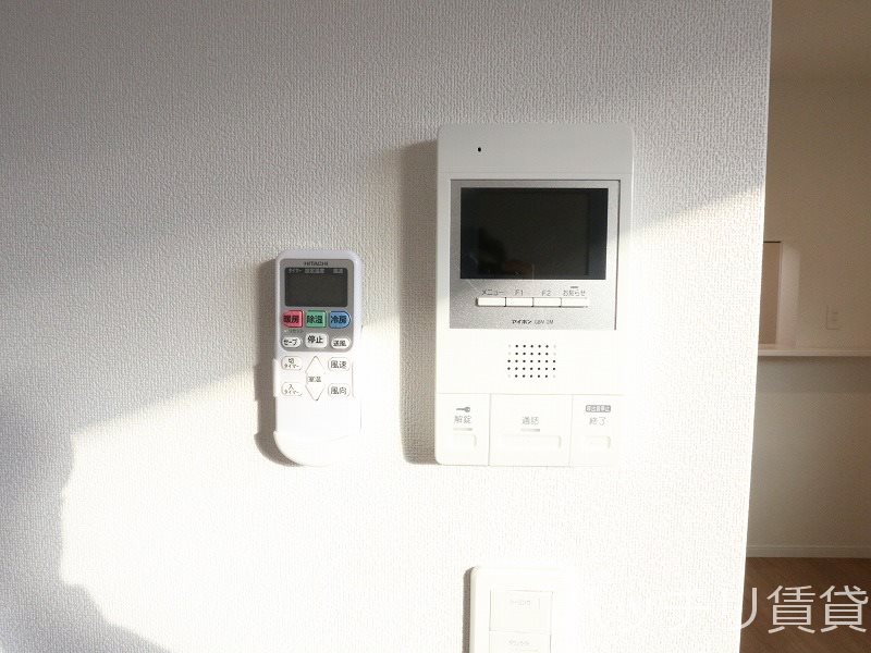 セキュリティ　同シリーズの別のお部屋。現況を優先します。