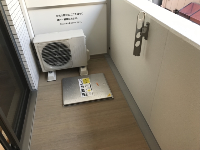 バルコニー