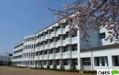 中学校　佐野市立南中学校（中学校）まで473m