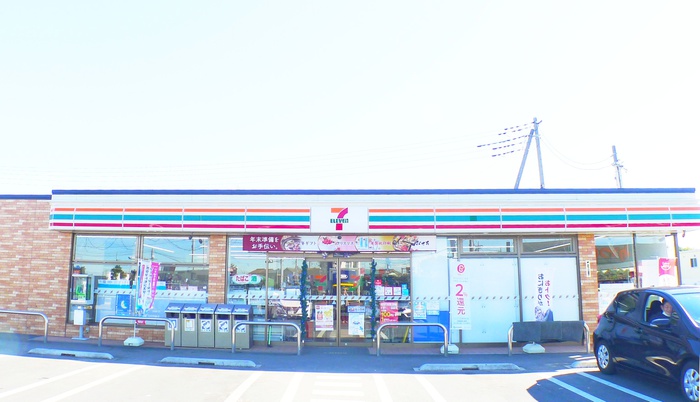 コンビニ　セブンイレブン（コンビニ）まで600m