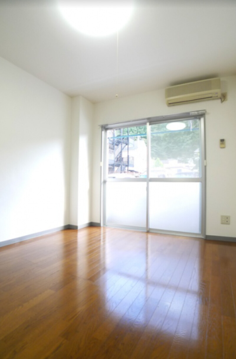 居室・リビング　写真別部屋・同タイプ(反転間取り有り)のお部屋です。