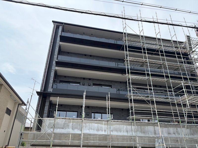 建物外観　建設中