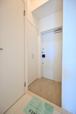 ＪＲ山手線 日暮里駅 徒歩8分 9階建 築3年の玄関写真