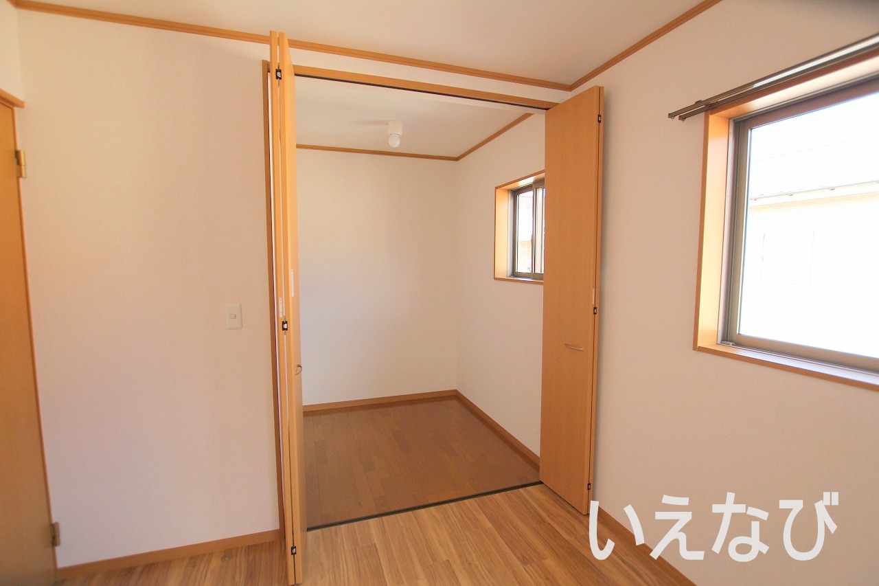 収納　ウォークインクローゼット