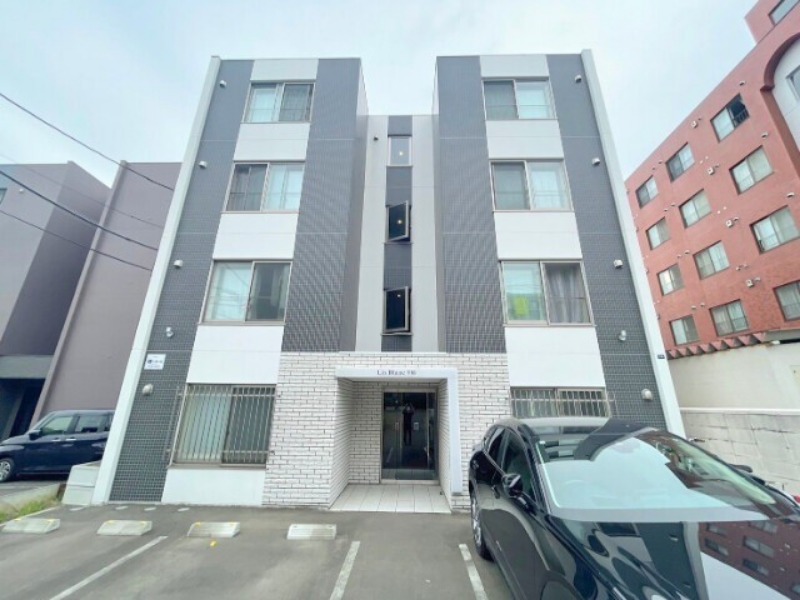 建物外観　外観写真でございます！
