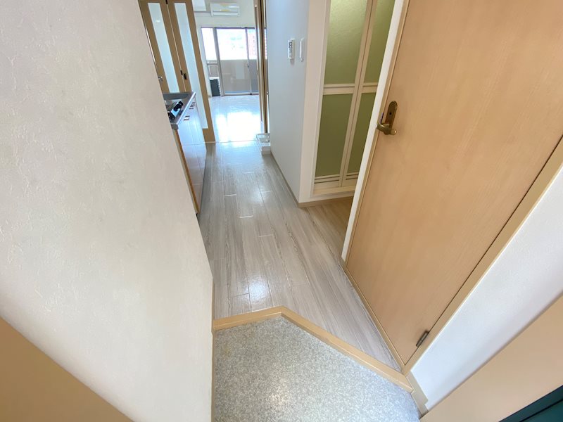 玄関　別のお部屋の写真です