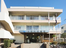 図書館　江戸川区立小松川図書館（図書館）まで1105m