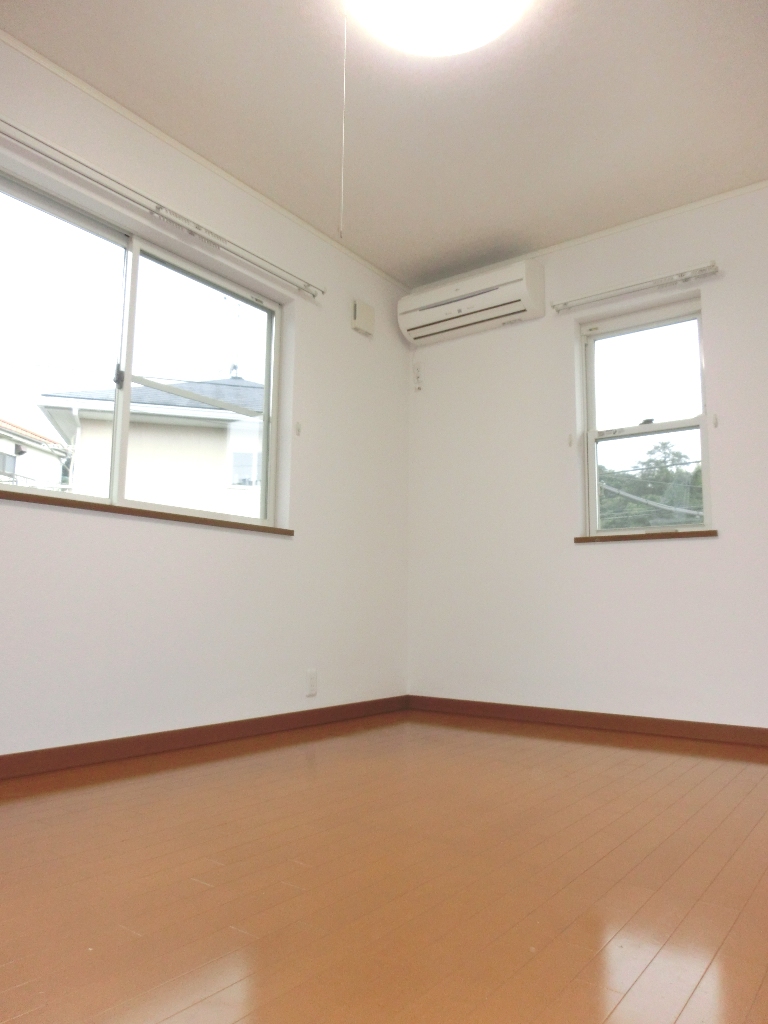 居室・リビング　※別部屋参考写真☆