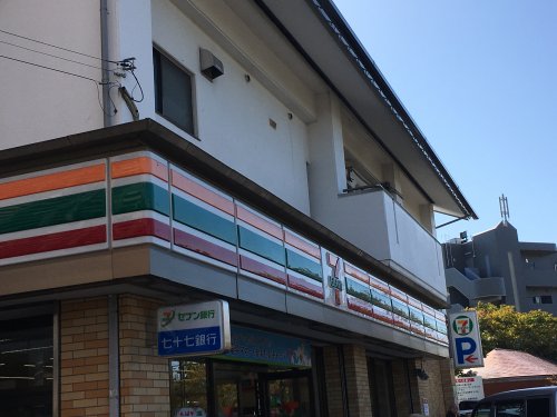 コンビニ　セブンイレブン 仙台台原駅前店（コンビニ）まで384m