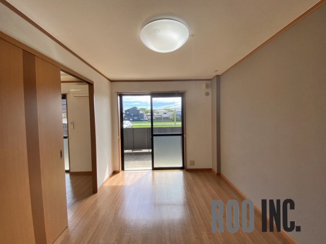 バルコニー　写真は反転のお部屋です