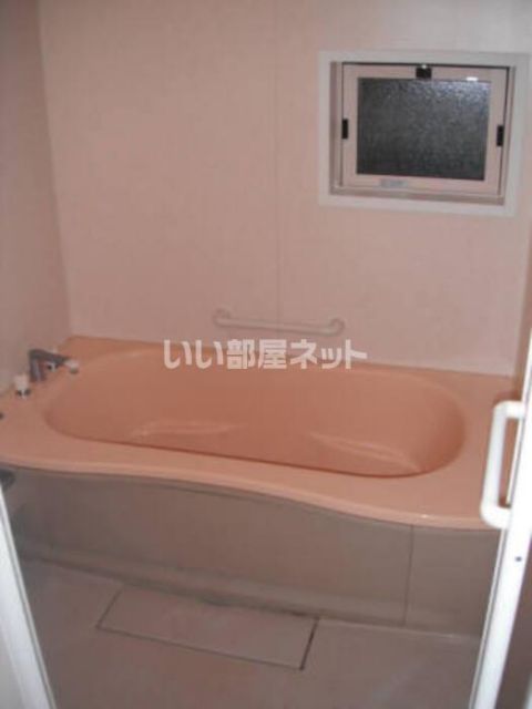 リビングタウン永井 Dの風呂写真