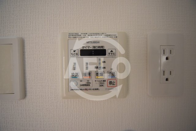 その他設備　クレアツィオーネ上本町　浴室乾燥機