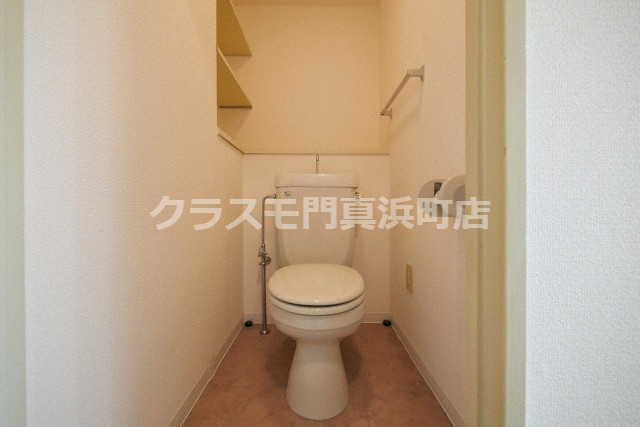 トイレ　(参考)同マンション同間取り他部屋の写真