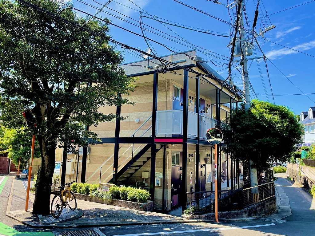 レオパレスクレストの外観写真