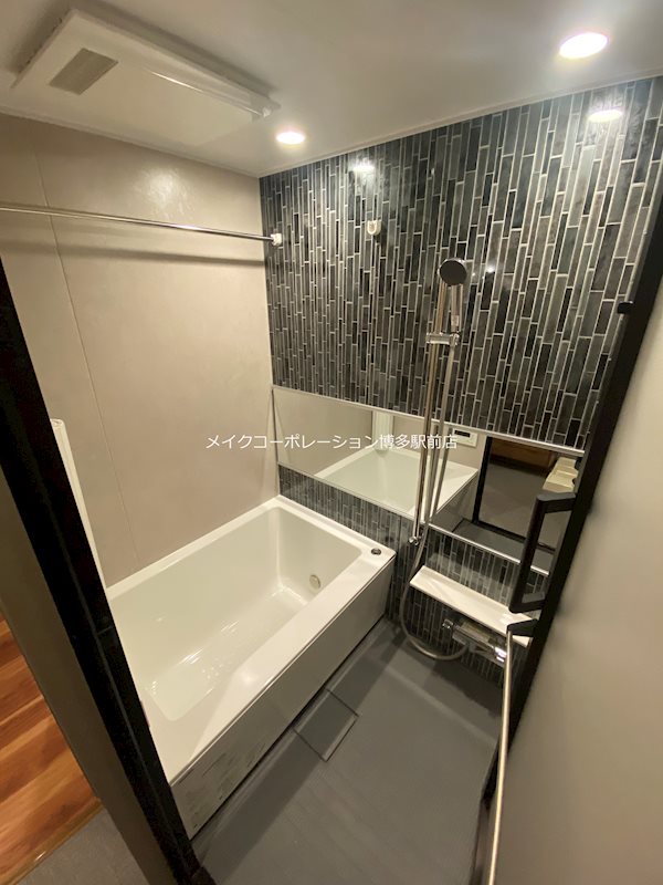 バス・シャワールーム　※入居中の為別部屋写真使用現状優先
