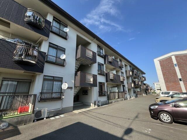 東急田園都市線 たまプラーザ駅 徒歩15分 築34年