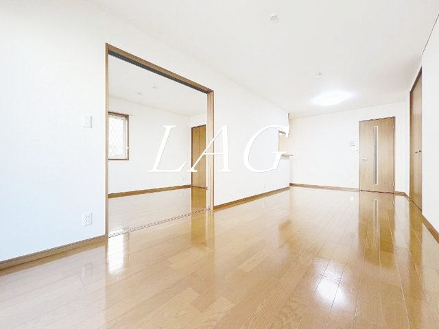 居室・リビング　洋室のお部屋です。